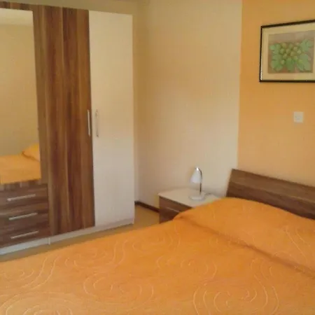 Apartment 12609a *